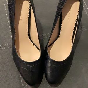 Nine West Black Heels 7.5
